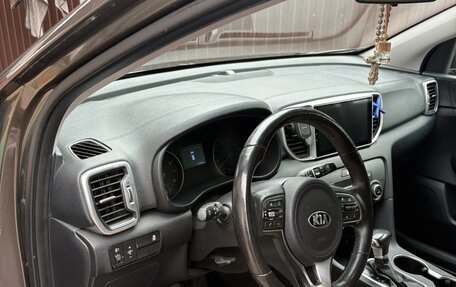 KIA Sportage IV рестайлинг, 2018 год, 1 950 000 рублей, 12 фотография