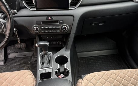 KIA Sportage IV рестайлинг, 2018 год, 1 950 000 рублей, 13 фотография