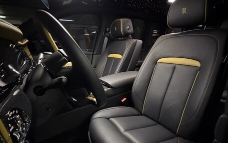 Rolls-Royce Cullinan, 2025 год, 68 000 000 рублей, 18 фотография