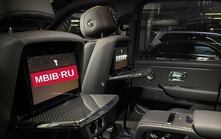 Rolls-Royce Cullinan, 2025 год, 68 000 000 рублей, 22 фотография