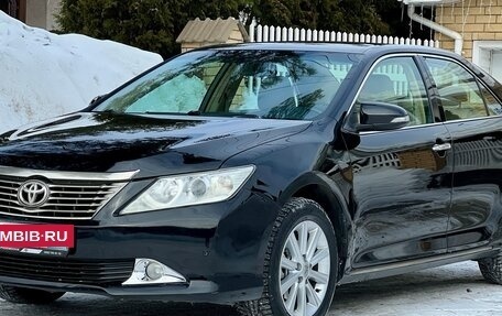 Toyota Camry, 2014 год, 1 650 000 рублей, 2 фотография