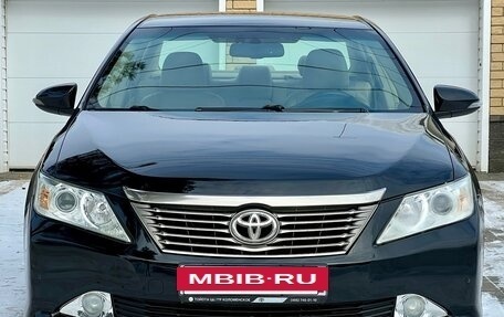 Toyota Camry, 2014 год, 1 650 000 рублей, 8 фотография
