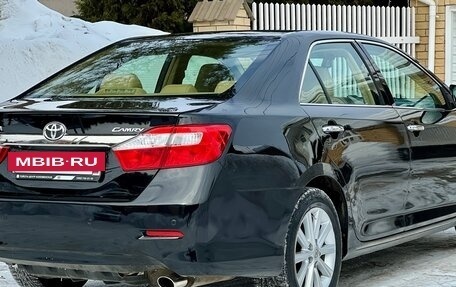 Toyota Camry, 2014 год, 1 650 000 рублей, 14 фотография