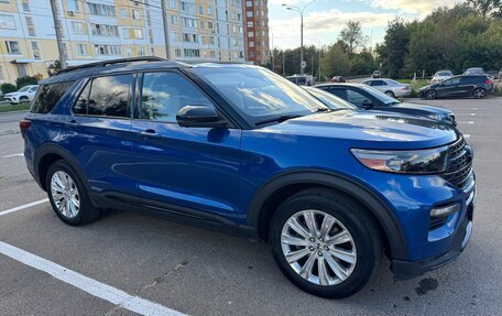 Ford Explorer VI, 2019 год, 4 100 000 рублей, 3 фотография