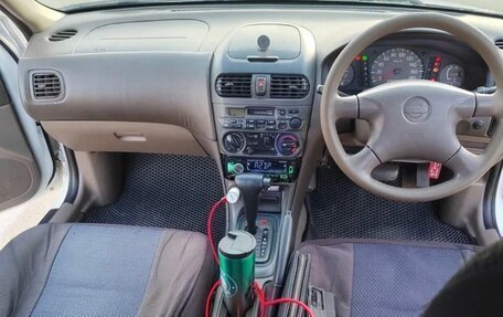 Nissan Sunny B15, 2000 год, 320 000 рублей, 4 фотография