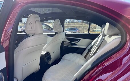 Mercedes-Benz E-Класс, 2025 год, 9 990 000 рублей, 14 фотография