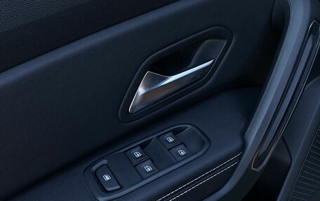 Renault Duster, 2022 год, 1 999 000 рублей, 18 фотография