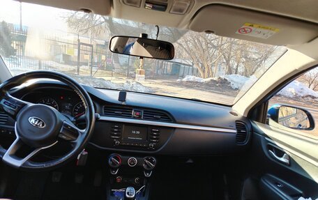 KIA Rio IV, 2018 год, 1 250 000 рублей, 5 фотография
