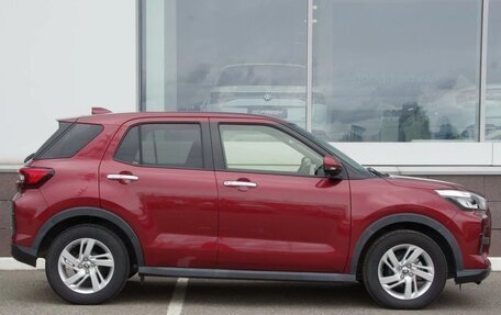 Toyota Raize I, 2020 год, 1 850 000 рублей, 3 фотография