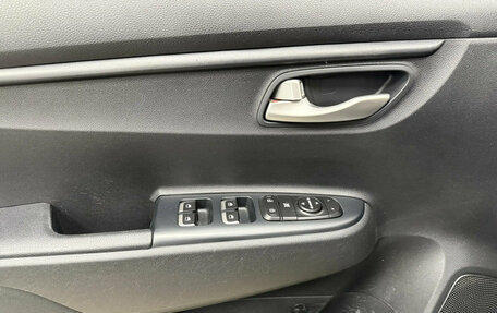 KIA Rio IV, 2017 год, 1 274 000 рублей, 6 фотография