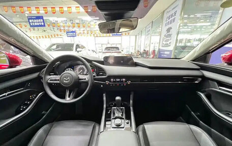 Mazda 3, 2023 год, 1 899 911 рублей, 11 фотография