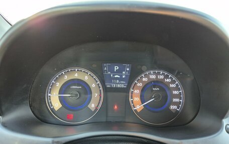 Hyundai Solaris II рестайлинг, 2011 год, 725 000 рублей, 9 фотография