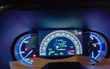 Toyota RAV4, 2021 год, 3 333 000 рублей, 14 фотография