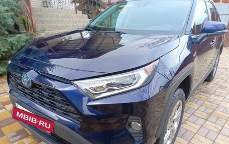 Toyota RAV4, 2021 год, 3 333 000 рублей, 4 фотография