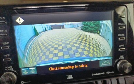 Toyota RAV4, 2021 год, 3 333 000 рублей, 17 фотография