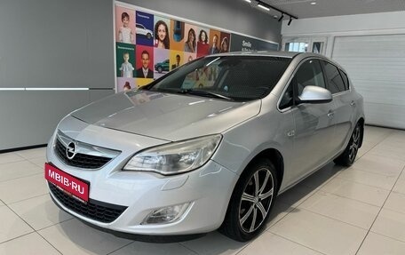 Opel Astra J, 2010 год, 399 000 рублей, 1 фотография