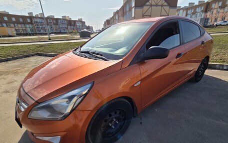 Hyundai Solaris II рестайлинг, 2014 год, 750 000 рублей, 1 фотография