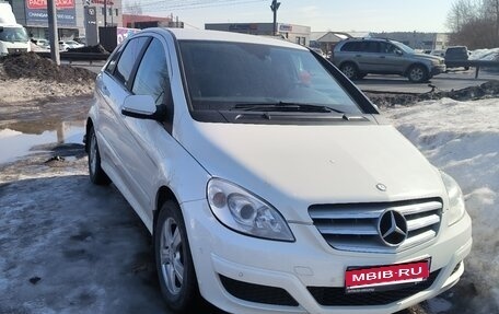 Mercedes-Benz B-Класс, 2010 год, 825 000 рублей, 1 фотография
