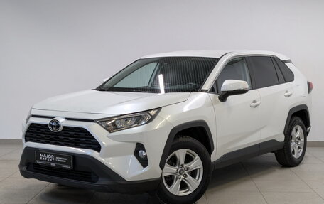 Toyota RAV4, 2021 год, 2 990 000 рублей, 1 фотография