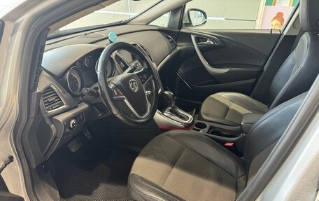 Opel Astra J, 2010 год, 399 000 рублей, 11 фотография