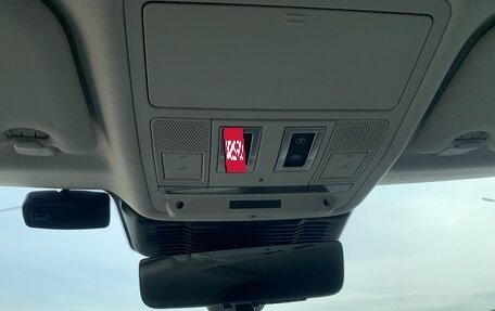 Land Rover Range Rover Evoque II, 2024 год, 6 500 000 рублей, 16 фотография