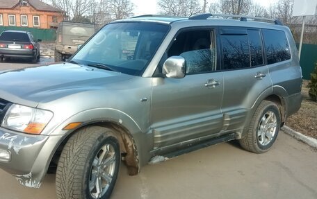 Mitsubishi Montero III, 2001 год, 570 000 рублей, 3 фотография