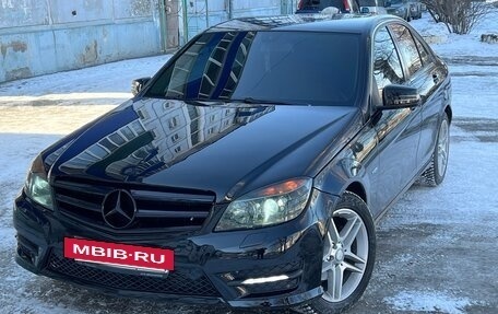 Mercedes-Benz C-Класс, 2010 год, 1 100 000 рублей, 2 фотография