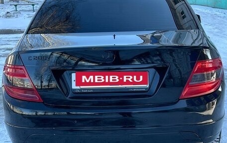 Mercedes-Benz C-Класс, 2010 год, 1 100 000 рублей, 9 фотография