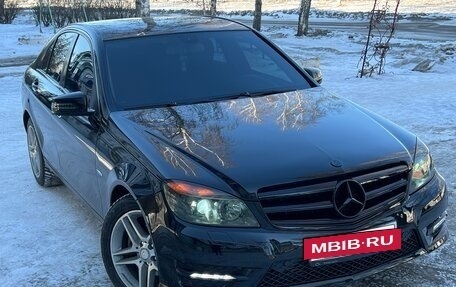 Mercedes-Benz C-Класс, 2010 год, 1 100 000 рублей, 4 фотография