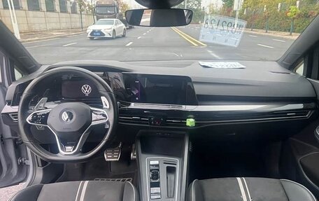 Volkswagen Golf VIII, 2021 год, 2 135 000 рублей, 7 фотография