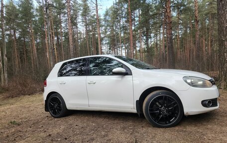 Volkswagen Golf VI, 2010 год, 1 200 000 рублей, 2 фотография