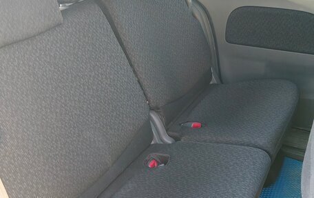 Toyota Sienta I, 2013 год, 1 000 000 рублей, 6 фотография