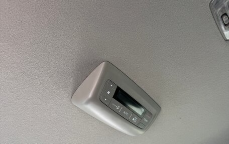 Honda Stepwgn IV, 2017 год, 1 850 000 рублей, 13 фотография