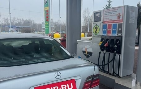 Mercedes-Benz E-Класс, 2001 год, 220 000 рублей, 4 фотография