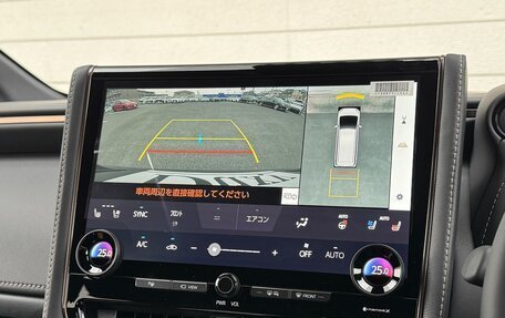 Toyota Alphard, 2025 год, 8 110 000 рублей, 15 фотография