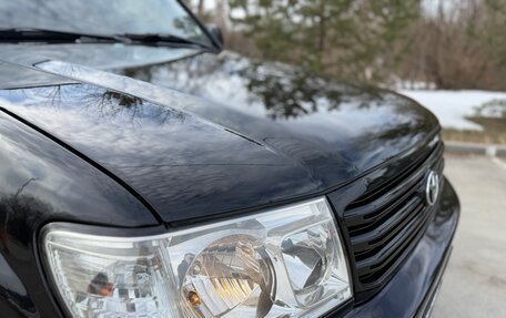 Toyota Land Cruiser 100 рестайлинг 2, 2004 год, 2 050 000 рублей, 12 фотография