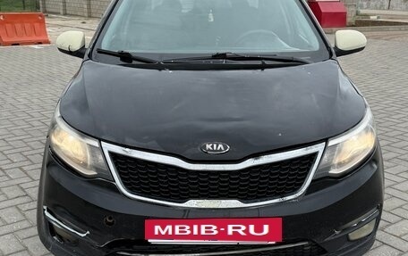 KIA Rio III рестайлинг, 2015 год, 380 000 рублей, 2 фотография