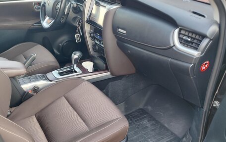 Toyota Fortuner II, 2017 год, 3 250 000 рублей, 6 фотография