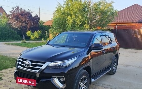 Toyota Fortuner II, 2017 год, 3 250 000 рублей, 2 фотография