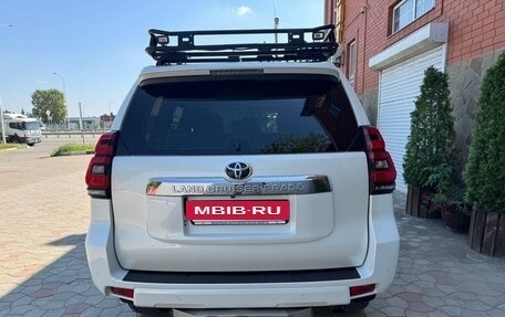 Toyota Land Cruiser Prado 150 рестайлинг 2, 2020 год, 5 100 000 рублей, 12 фотография