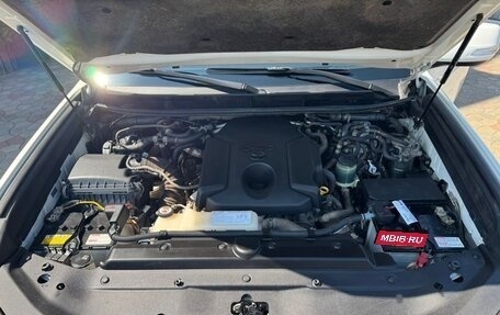 Toyota Land Cruiser Prado 150 рестайлинг 2, 2020 год, 5 100 000 рублей, 18 фотография