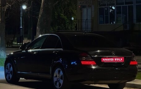 Mercedes-Benz S-Класс, 2006 год, 970 000 рублей, 3 фотография