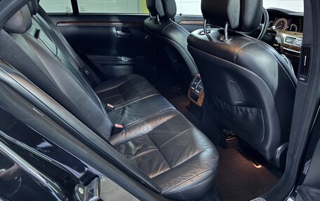 Mercedes-Benz S-Класс, 2006 год, 970 000 рублей, 23 фотография