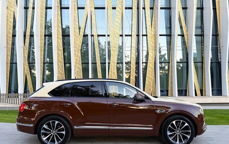 Bentley Bentayga I, 2016 год, 8 499 000 рублей, 4 фотография