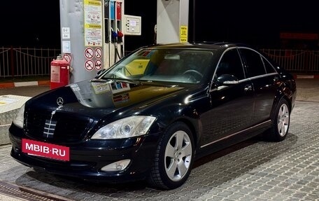 Mercedes-Benz S-Класс, 2006 год, 970 000 рублей, 31 фотография