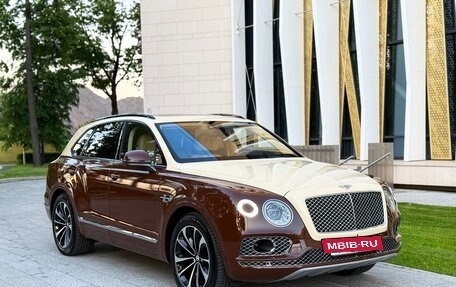 Bentley Bentayga I, 2016 год, 8 499 000 рублей, 3 фотография
