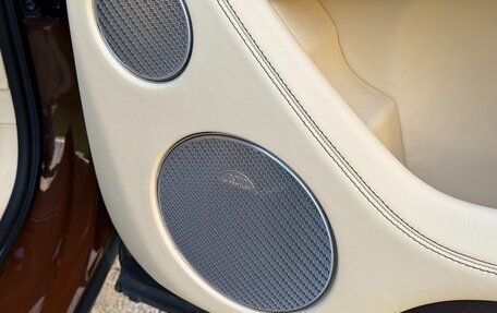 Bentley Bentayga I, 2016 год, 8 499 000 рублей, 23 фотография