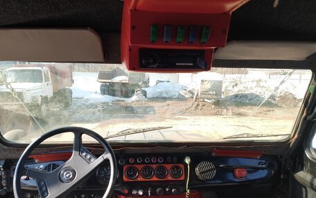 ЛуАЗ 3151, 1985 год, 650 000 рублей, 7 фотография