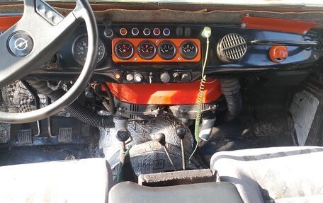 ЛуАЗ 3151, 1985 год, 650 000 рублей, 8 фотография