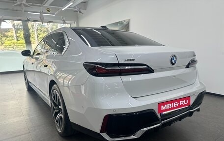 BMW 7 серия, 2025 год, 12 960 000 рублей, 6 фотография